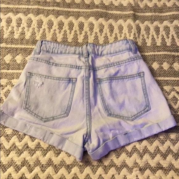 distressed high waisted shorts - Picture 2 of 3